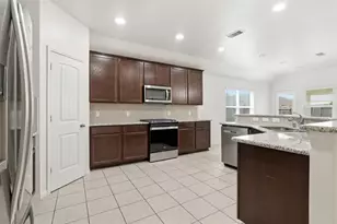 13214 Versace Dr, Houston, TX 77044 - Photo 11