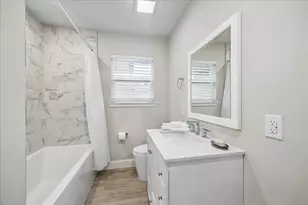 3014 Conway St, Houston, TX 77025 - Photo 17