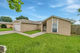 10515 Autumn Harvest Dr, Houston, TX 77064 - Photo 1
