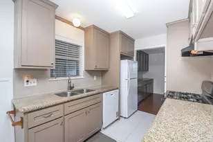 2515 Valleyfield Dr, Houston, TX 77080 - Photo 17