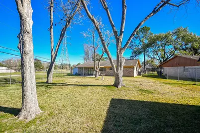 2515 Valleyfield Drive, Houston, TX 77080 - Photo 29