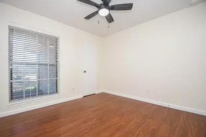 2515 Valleyfield Drive, Houston, TX 77080 - Photo 19