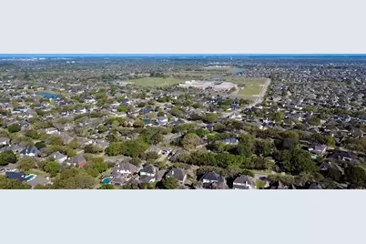 1209 Twin Oaks Street, Friendswood, TX 77546 - Photo 47