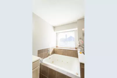 1209 Twin Oaks Street, Friendswood, TX 77546 - Photo 31