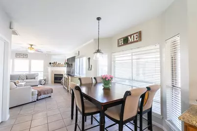 1209 Twin Oaks Street, Friendswood, TX 77546 - Photo 17