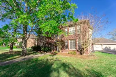 1209 Twin Oaks Street, Friendswood, TX 77546 - Photo 1