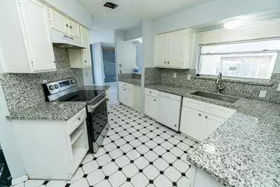 10903 Nobility Drive, Houston, TX 77099 - Photo 3