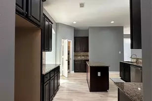 18718 Fairmont Springs Ct, Cypress, TX 77429 - Photo 9