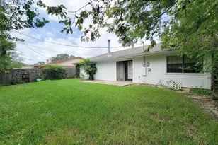 8855 Casey Dr, Beaumont, TX 77707 - Photo 35