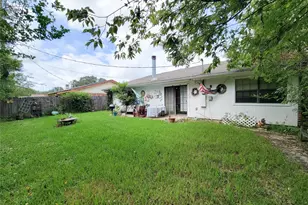 8855 Casey Dr, Beaumont, TX 77707 - Photo 33