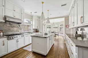 4809 Evergreen St, Bellaire, TX 77401 - Photo 3