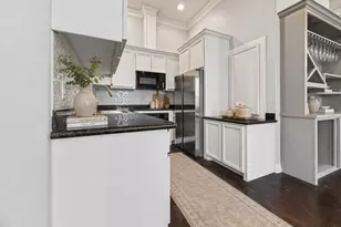 5801 Winsome Ln, Houston, TX 77057 - Photo 11