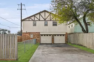 7302 Jones Dr, Galveston, TX 77551 - Photo 7