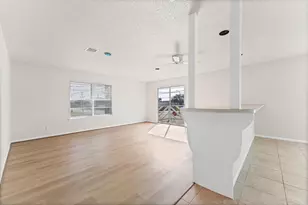 7302 Jones Dr, Galveston, TX 77551 - Photo 21