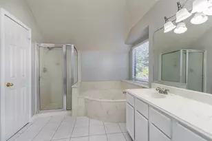 13110 Mills River St, Houston, TX 77070 - Photo 25