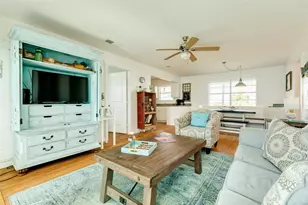 13103 John Reynolds Rd, Galveston, TX 77554 - Photo 13