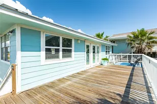 13103 John Reynolds Rd, Galveston, TX 77554 - Photo 31