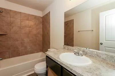 5826 Dawn Terrace Court, Houston, TX 77048 - Photo 9