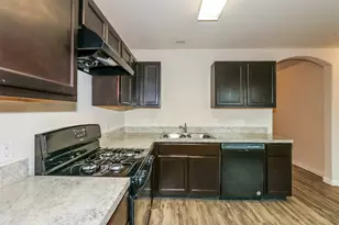 5826 Dawn Terrace Ct, Houston, TX 77048 - Photo 5