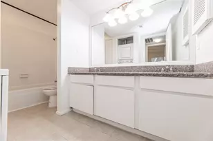 10047 Westpark Dr, Houston, TX 77042 - Photo 19