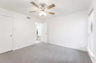 10047 Westpark Dr, Houston, TX 77042 - Photo 17