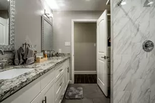12739 Memorial Dr, Houston, TX 77024 - Photo 21
