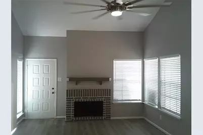13427 Garden Grove Grove #ST750, Houston, TX 77082 - Photo 5