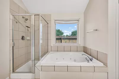 15734 Bannowsky Lane, Houston, TX 77049 - Photo 29