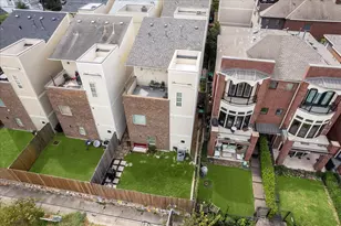 1508 Crockett St, Houston, TX 77007 - Photo 9