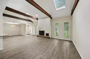 1926 Maple Lakes Dr, Houston, TX 77339 - Photo 3