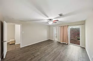 1926 Maple Lakes Dr, Houston, TX 77339 - Photo 25