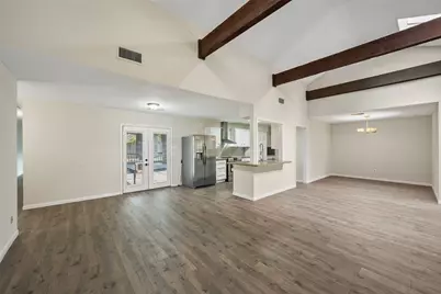 1926 Maple Lakes Drive, Houston, TX 77339 - Photo 11