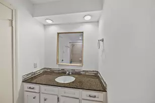 1926 Maple Lakes Dr, Houston, TX 77339 - Photo 35