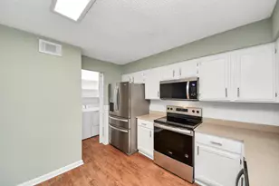 7508 Stewart Rd, Galveston, TX 77551 - Photo 19