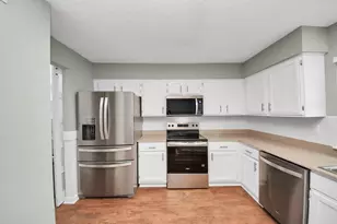 7508 Stewart Rd, Galveston, TX 77551 - Photo 21
