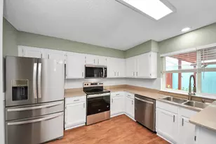 7508 Stewart Rd, Galveston, TX 77551 - Photo 17