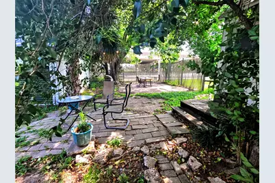 1552 Lombardy Street #3, Houston, TX 77023 - Photo 7