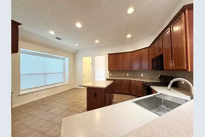 24234 Lake Path Circle, Katy, TX 77493 - Photo 3