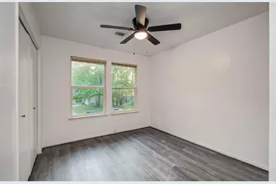 5006 Village Springs Drive, Houston, TX 77339 - Photo 35