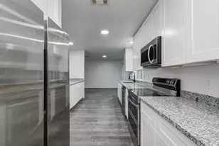 5006 Village Springs Dr, Houston, TX 77339 - Photo 17