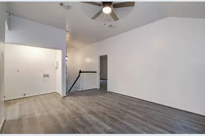 5006 Village Springs Drive, Houston, TX 77339 - Photo 39