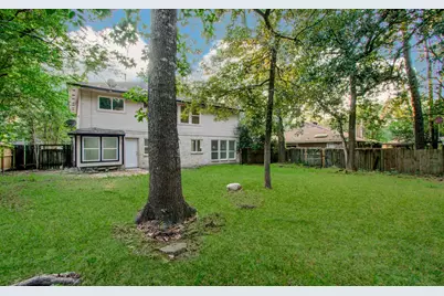 5006 Village Springs Drive, Houston, TX 77339 - Photo 49
