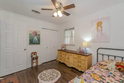 711 S 6th Street, Nederland, TX 77627 - Photo 25