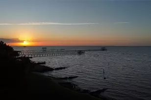 5330 Bayside Dr, Baytown, TX 77523 - Photo 37