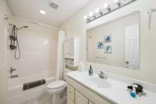 4003 Reeves Dr, Galveston, TX 77554 - Photo 13