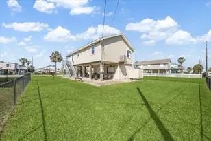 4003 Reeves Dr, Galveston, TX 77554 - Photo 23
