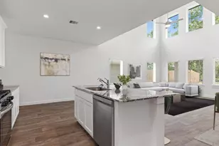 3702 Axyl Run Ct, Fulshear, TX 77441 - Photo 9