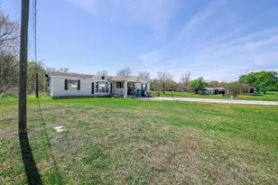 119 Weaver St, Baytown, TX 77520 - Photo 5