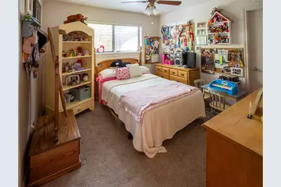 7918 Fairdale Lane, Houston, TX 77063 - Photo 11