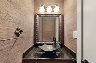 7929 Woodway Dr, Houston, TX 77063 - Photo 13